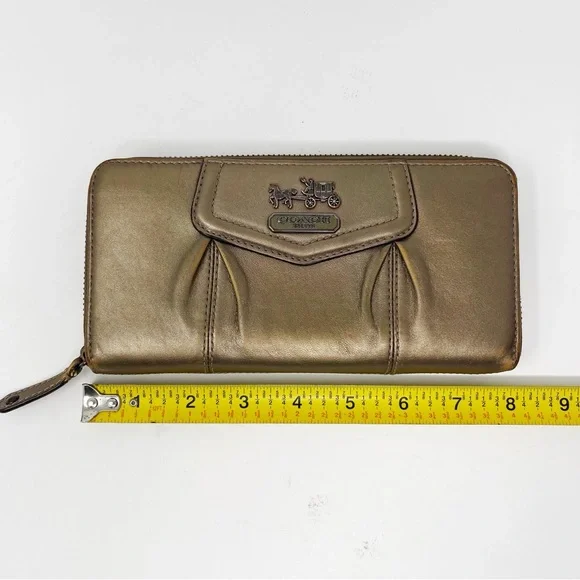 Coach Madison Accordion Zip Clutch Wallet Metallic Leather Card Organizer Large - Picture 13 of 14